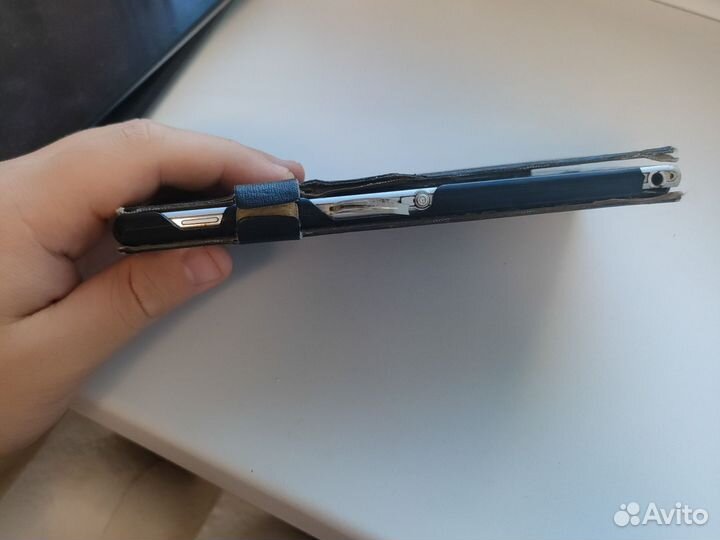 Телефон Sony