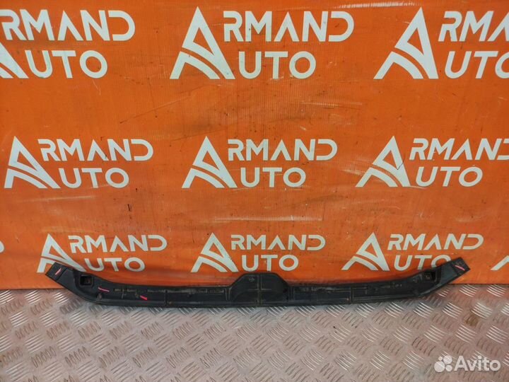 Уплотнитель капота Audi A4 5 B9 2015-Нв