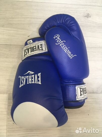 Боксерские перчатки everlast