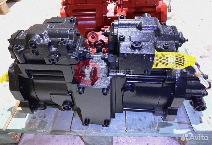 Гидравлический насос Hyundai R140LC-7 K3V63DT