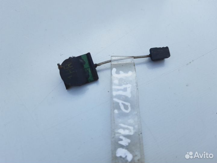 Трос задней двери Skoda Fabia