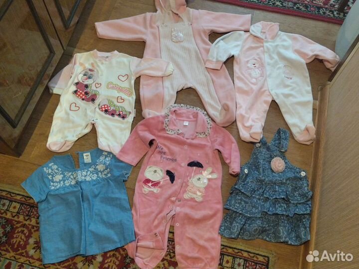 Боди для девочки от месяца до года, разные