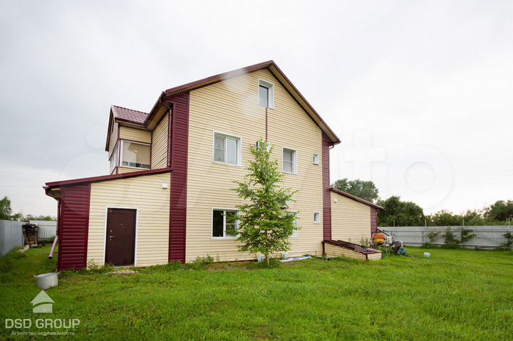 Дом 272 м² на участке 15 сот.