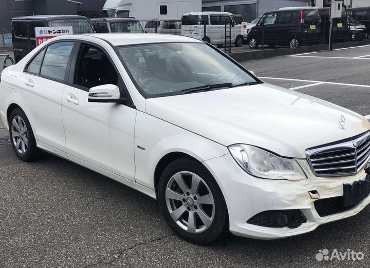 Mercedes-Benz C200 2011 W204