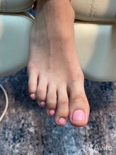 Маникюр, педикюр