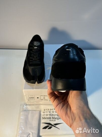 Maison Margiela x Reebok Tabi Black 8US