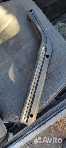 Подлокотник