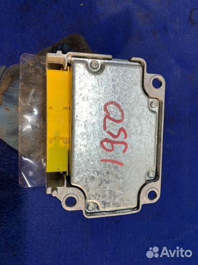 Блок управления airbag Mitsubishi Lancer CY2A