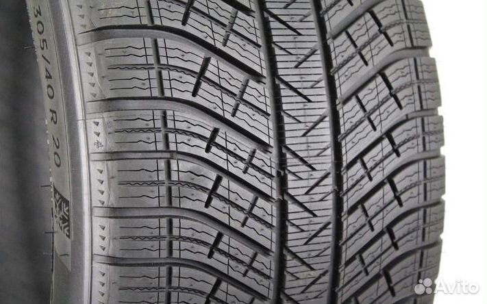 Michelin Pilot Alpin 5 SUV 305/40 R20 112V