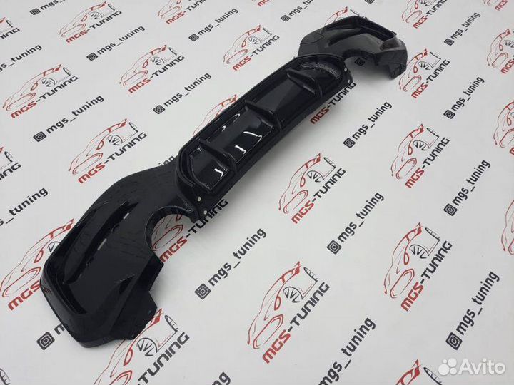 Диффузор BMW 1 F20 M-Performance 1x1 черный глянец