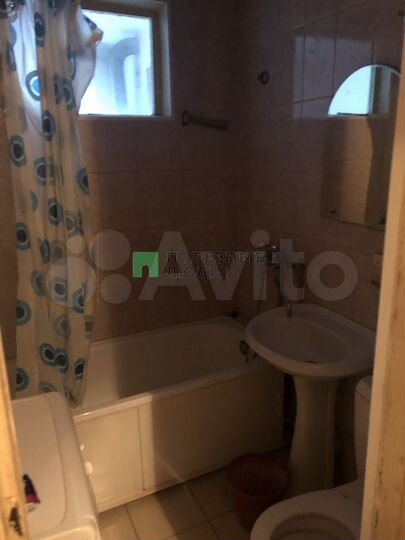 2-к. квартира, 43 м², 3/5 эт.