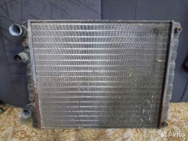 Радиатор охлаждения Volkswagen Polo 3 6N
