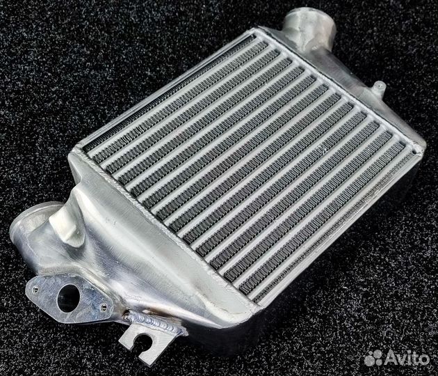 Интеркулер - Top Mount - Subaru Legacy GT Outback