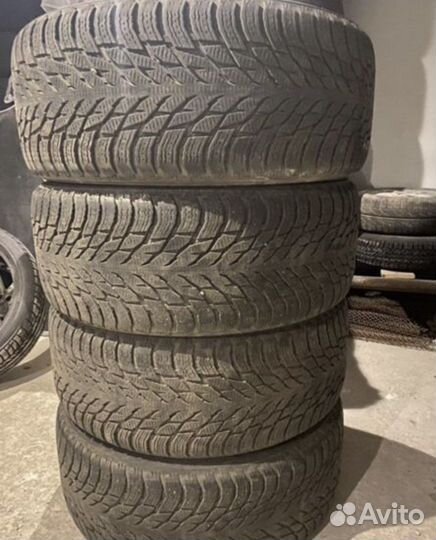 Nokian Tyres Hakkapeliitta R3 SUV 275/50 R20