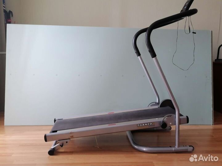 Беговая дорожка механическая