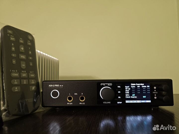 RME ADI-2 PRO FS R BE
