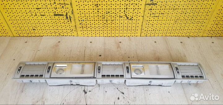 Плафон салонный Volkswagen Transporter T5