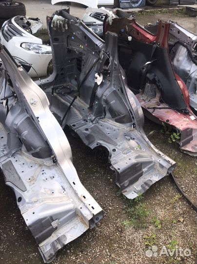 Четверть левая Honda CR-V 4 Оригинал Япония