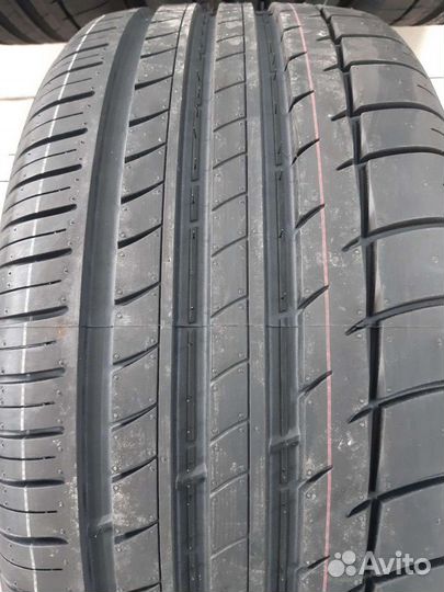 Triangle TH201 235/35 R19