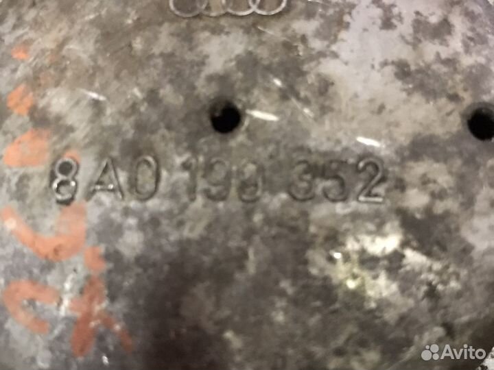 Опоора подушка двигателя ауди 80 б4 2.6 AAH ABC