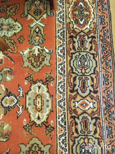 Ковер шерстяной