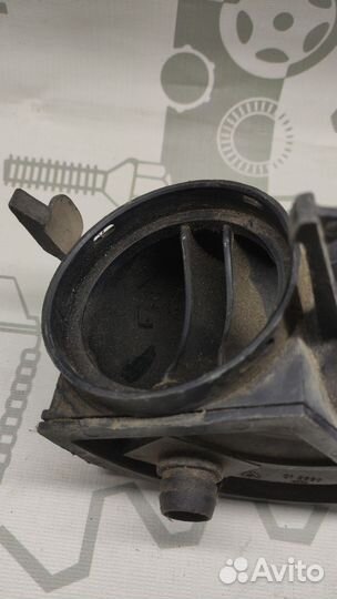 Патрубок впускной уголок Mercedes m112