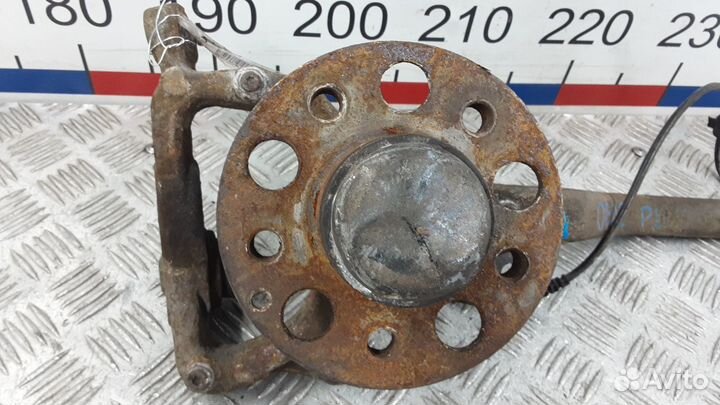 Ступица передняя левая mercedes benz E-class W211