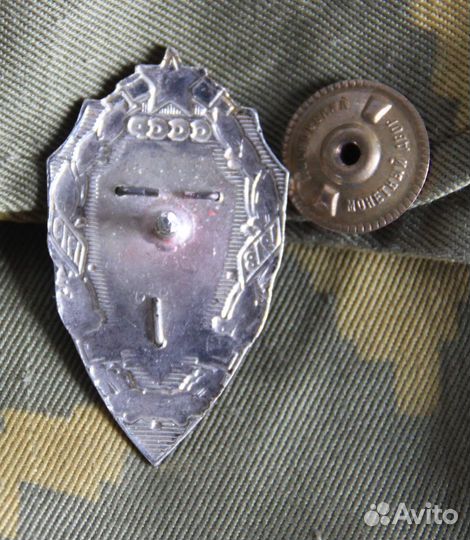 Знаки пв кгб СССР: 60 лет пв; впвку; опв 1 ст