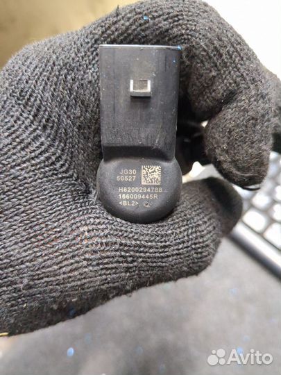 Форсунка топливная Renault Scenic, 2010