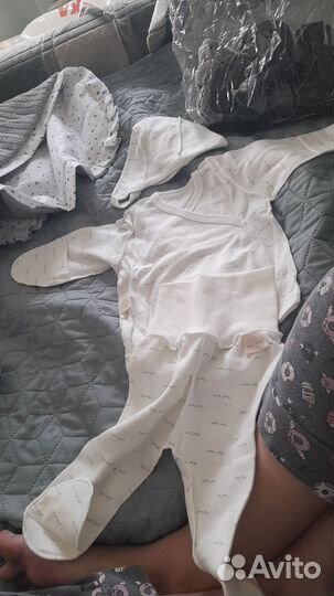 Вещи для новорожденных