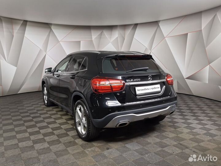 Mercedes-Benz GLA-класс 1.6 AMT, 2019, 93 200 км