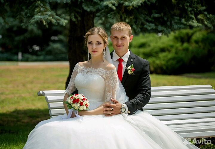 Свадебное платье