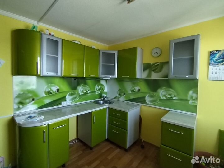 Кухонный гарнитур угловой бу