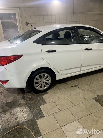 Hyundai Solaris 1.4 МТ, 2015, 206 000 км