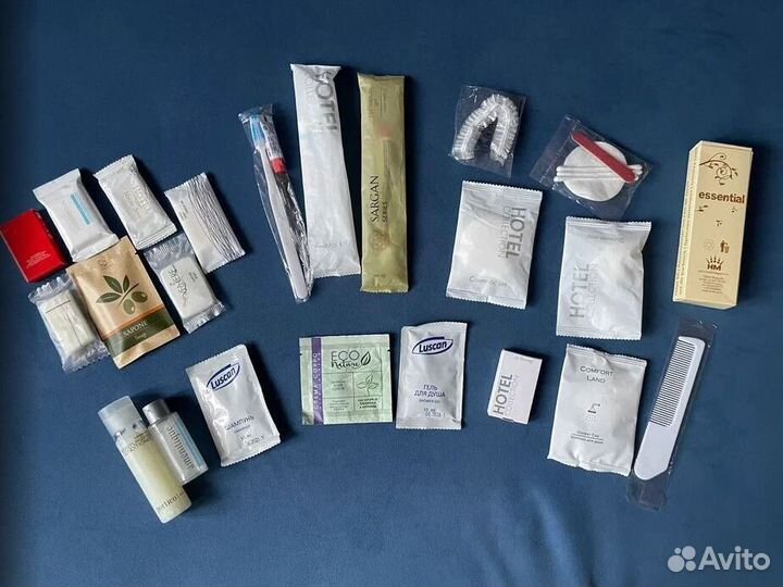 Дорожный набор косметики