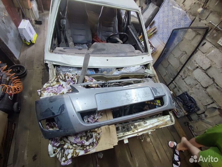 Передний бампер priora 2 бу