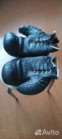 Боксерские перчатки