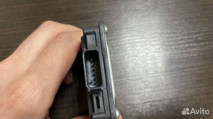 Радарный датчик передний на Mercedes A0009052007