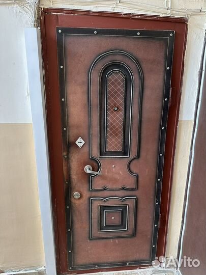 Дверь входная металлическая