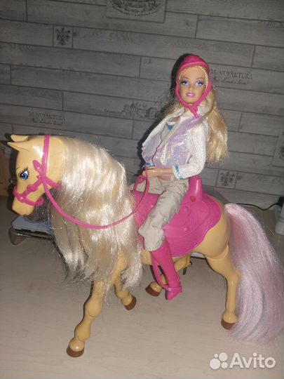 Лошадь для барби