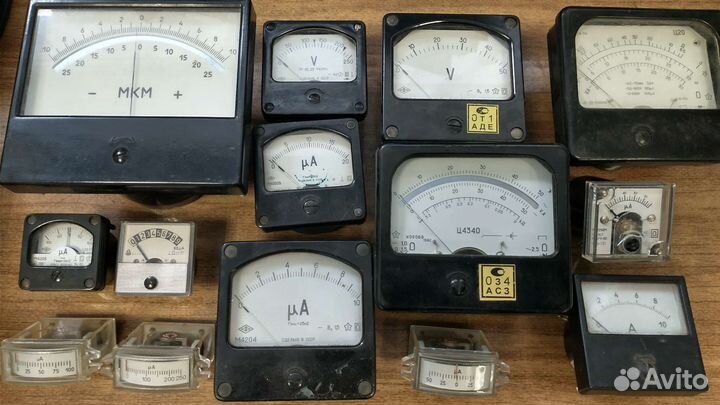 Индикаторы стрелочные