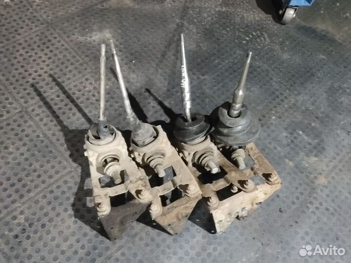 Кулиса Шевроле нива