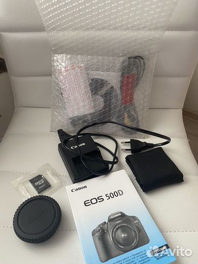 Зеркальный фотоаппарат canon