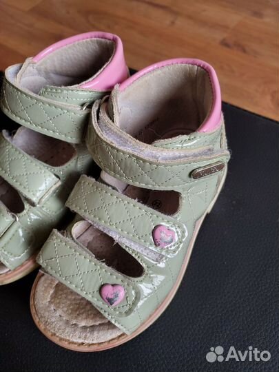 Босоножки для девочки 22 размер 14 см