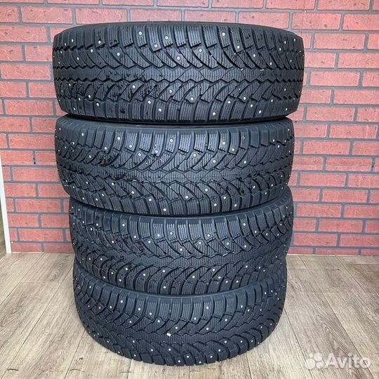 Pirelli Formula Ice 225/65 R17