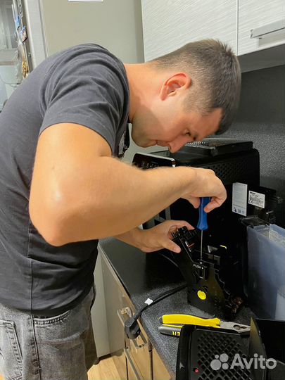 Ремонт кофемашин, кофеварок. Чистка кофемашин