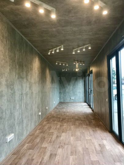 Торговая площадь, 28 м²