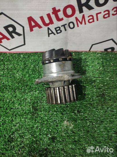 Помпа Ваз Лада Приора седан 1.6 2012