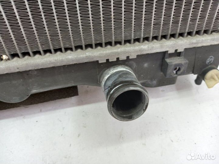 Радиатор двс Toyota Ipsum ACM21 2AZ 2001