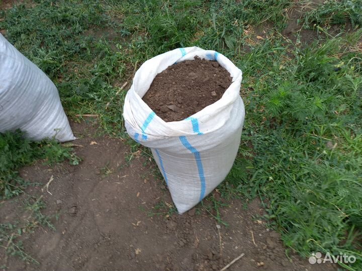 Перегной готовый,чернозем с поля,торфосмесь,1/20м3